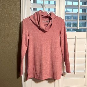 Max Studio Women’s Top Blouse Long Sleeve Turtleneck Size XS Pink Color